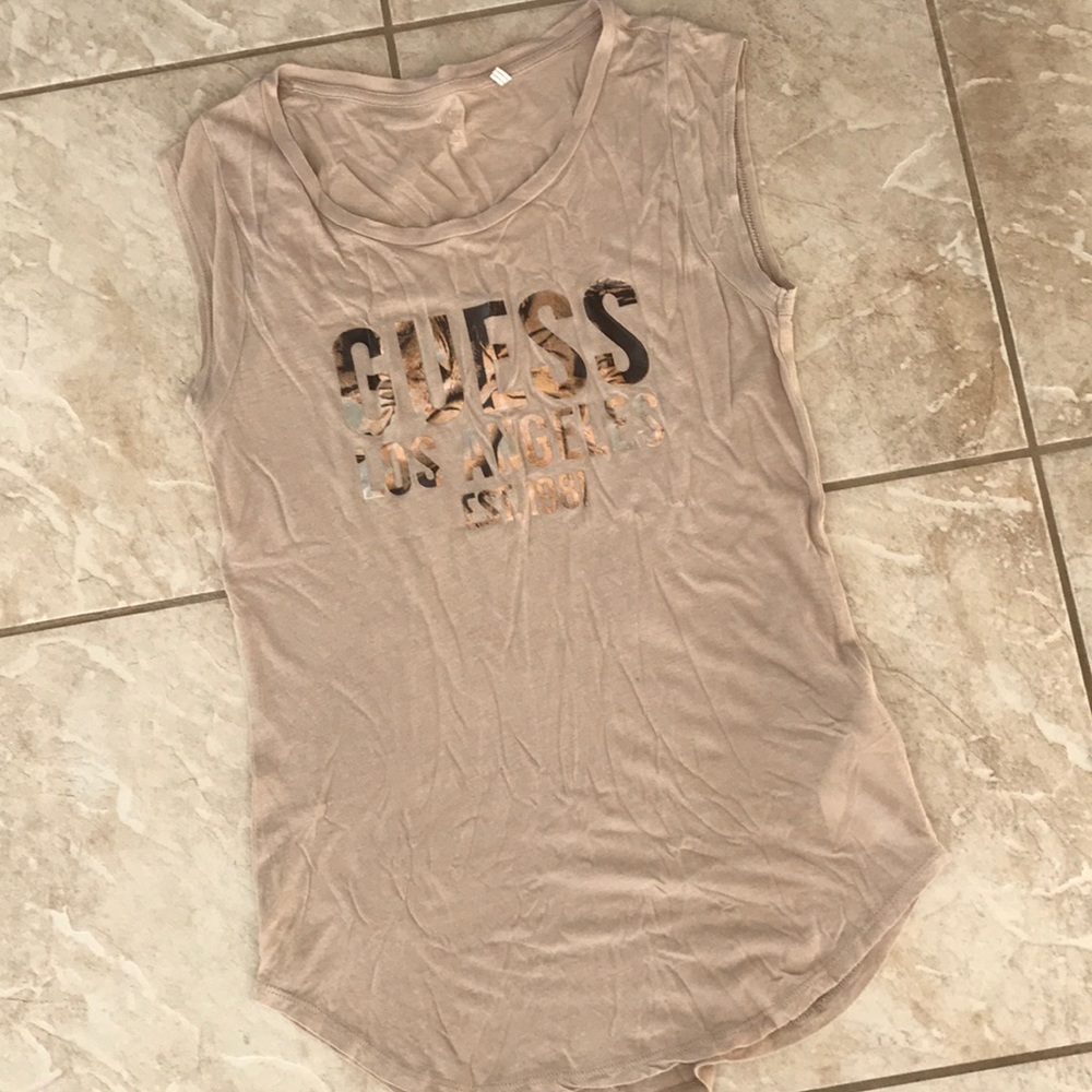 Guess T-shirt